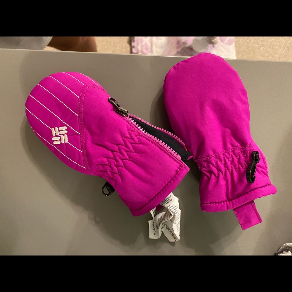 Pink Columbia infant mittens